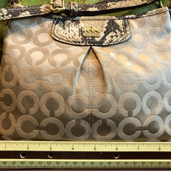 Coach signature fabric cross body bag - Picture 5 of 7
